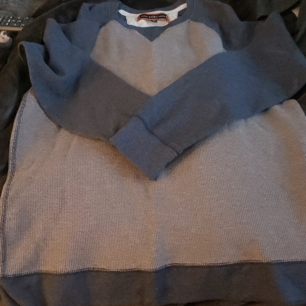 Long sleeve, vintage thermal style shirt